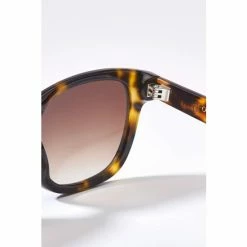 OSPREY LONDON Banyan Sunglasses Grey -Osprey LondonSales unnamed file 919