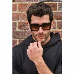 OSPREY LONDON Honolulu Sunglasses Brown -Osprey LondonSales unnamed file 928