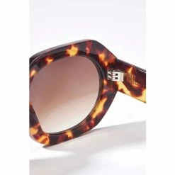 OSPREY LONDON Quintana Sunglasses Brown -Osprey LondonSales unnamed file 968